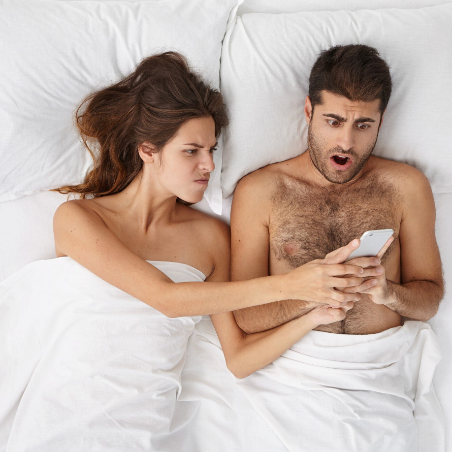10 Clear Signs Your Partner is Cheating on You