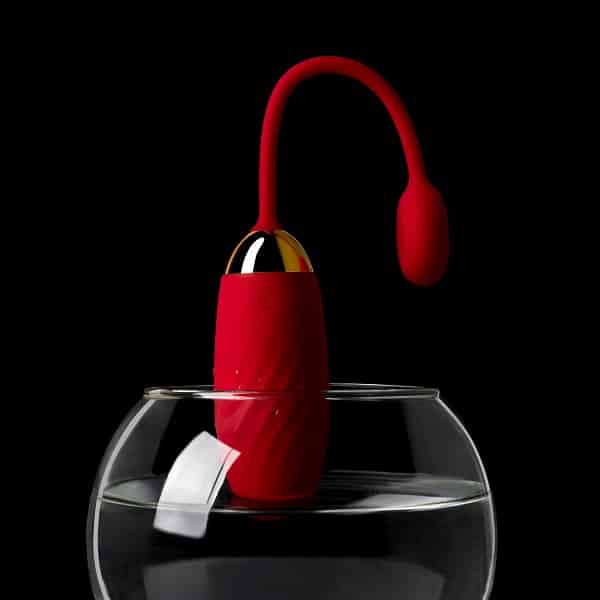 Svakom Ella vibrating bullet in black, compact personal massager with smooth surface and discreet design.