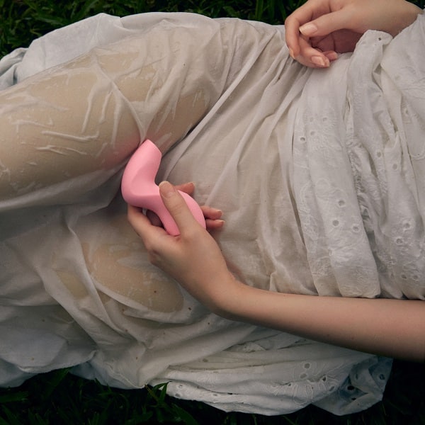 Close-up of Svakom Pulse Pure, a sleek personal vibrator in smooth, black silicone with textured details for enhanced pleasure.